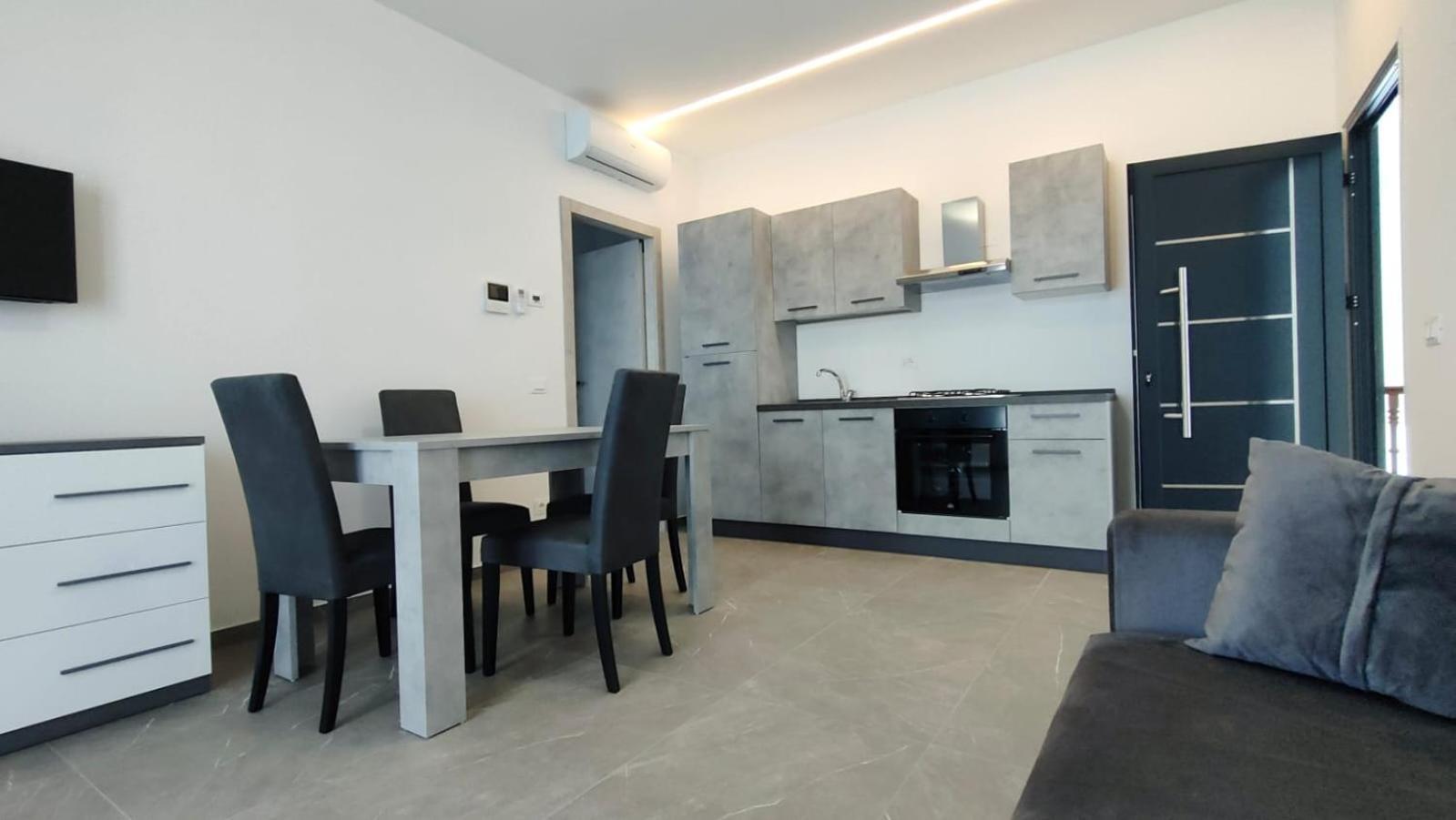 Villa Borghesi Suites Fronte Mare Ρίμινι Εξωτερικό φωτογραφία