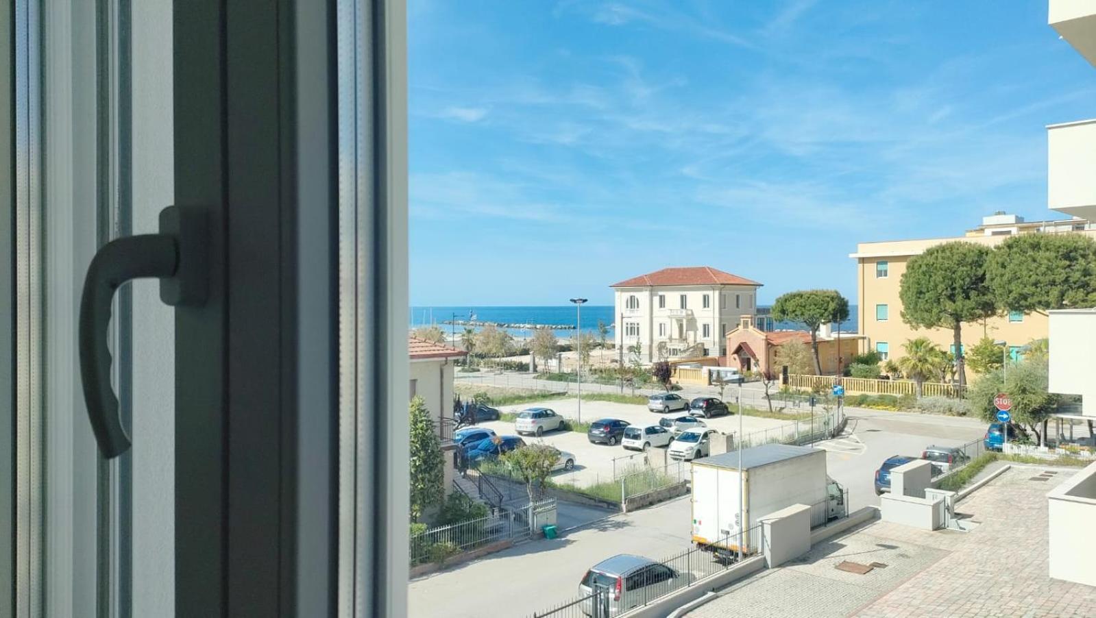 Villa Borghesi Suites Fronte Mare Ρίμινι Εξωτερικό φωτογραφία