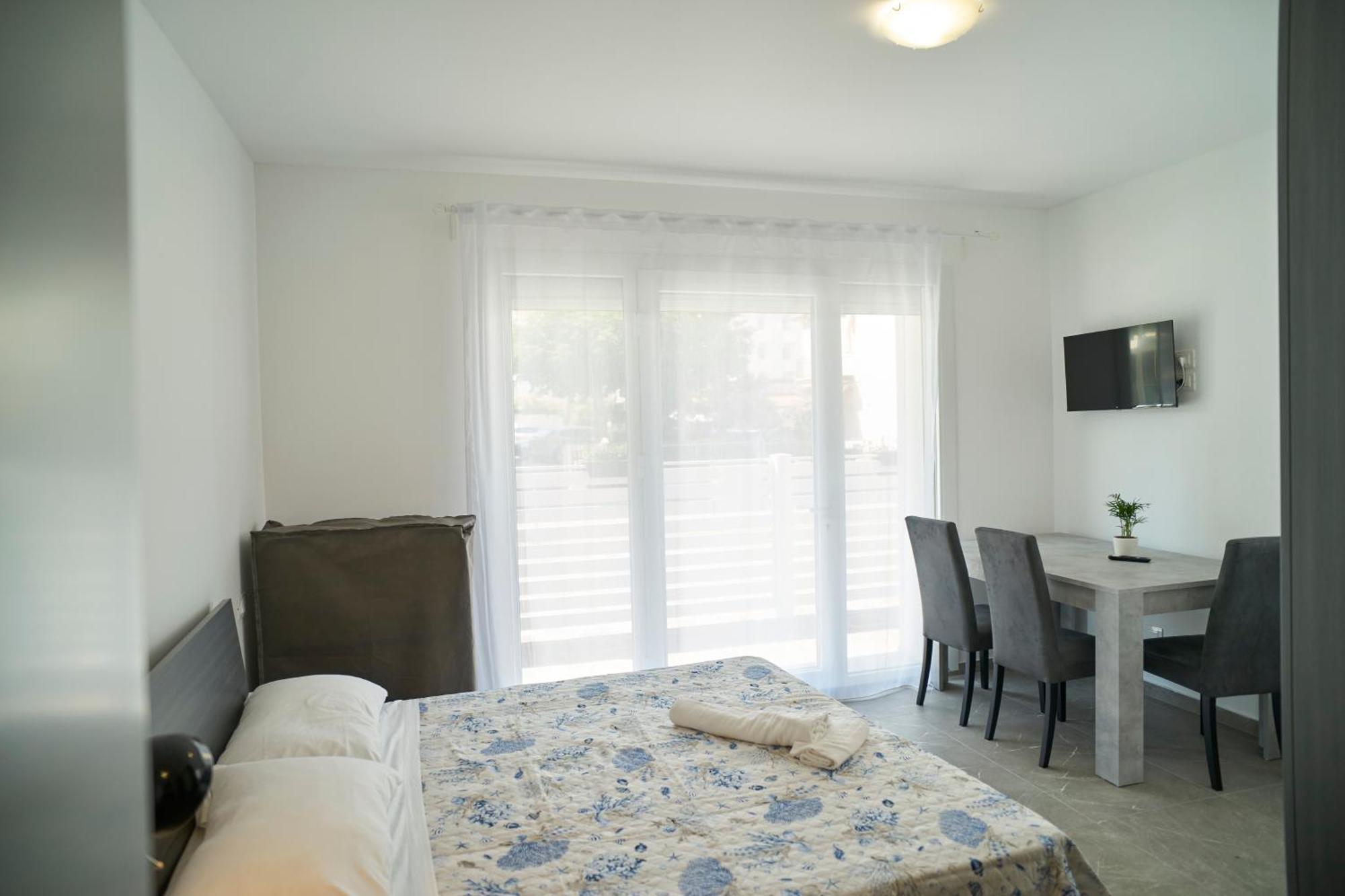 Villa Borghesi Suites Fronte Mare Ρίμινι Εξωτερικό φωτογραφία